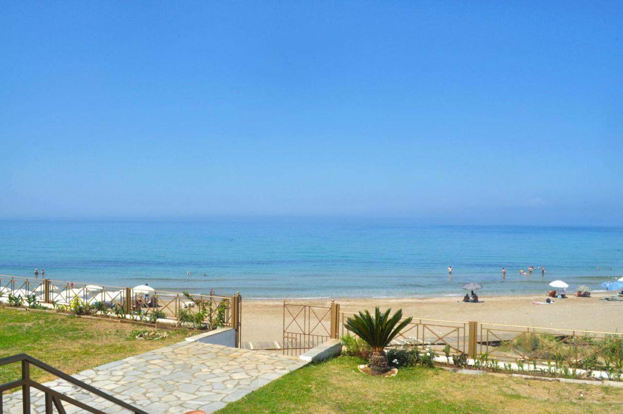 Apartment Beachfront 4-bed Luxury - Agios Gordios, Corfu, Greece