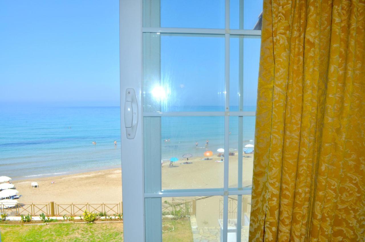 Apartment Beachfront 4-bed Luxury - Agios Gordios, Corfu, Greece
