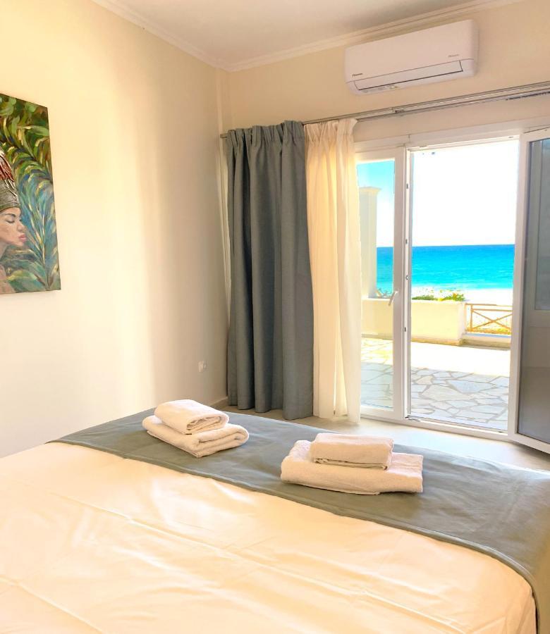 Apartment Beachfront 4-bed Luxury - Agios Gordios, Corfu, Greece Agios Gordios (Corfu)